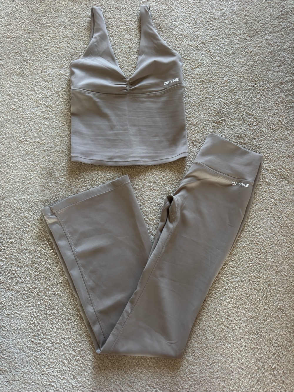 DFYNE Oat Hannah Pearson Sculpting Flares & V-Neck Tank Set